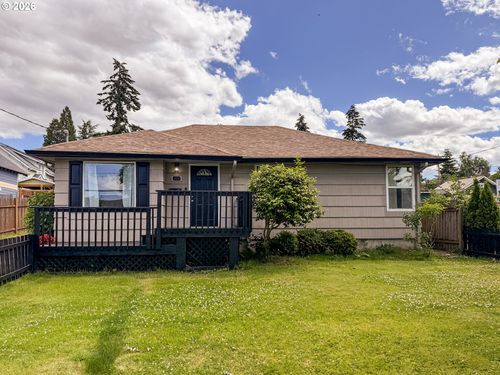 418 Willamette St, Oregon City, OR, 97045-2723 | Card Image