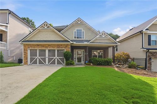423 Crestmont Ln, Canton, GA, 30114-8882 | Card Image