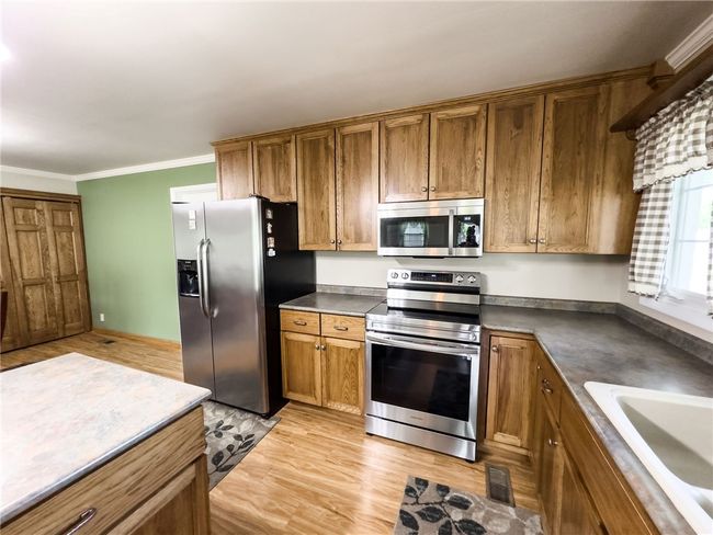 1307 Beech St, House other with 3 bedrooms, 2 bathrooms and null parking in Marshall IL | Image 11