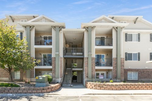 11-8204 Cedar Springs Rd, Eagle Mountain, UT, 84005-2645 | Card Image