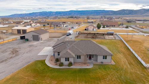 1338 Lutes Crossing Dr, Loma, CO, 81524-6701 | Card Image
