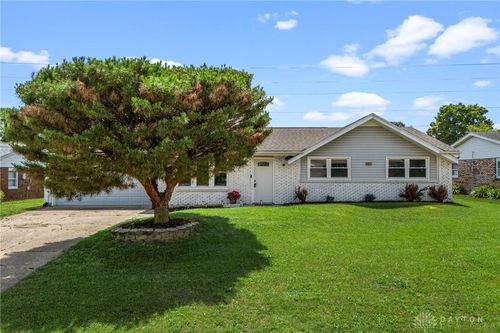 407 E Arlington Dr, Trenton, OH, 45067 | Card Image