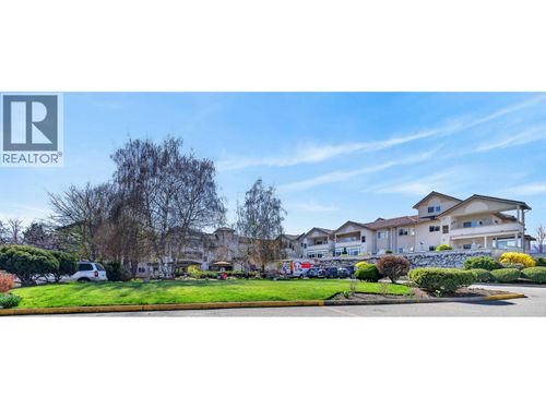105-2300 Benvoulin Rd, Kelowna, BC, V1W2C6 | Card Image
