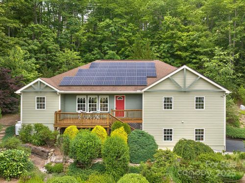 21 Kahluas Way, Fairview, NC, 28730-6102 | Card Image