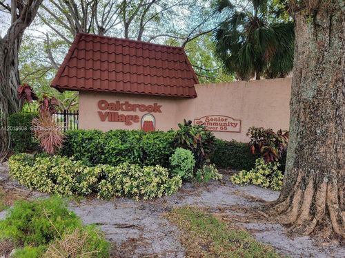 314-8120 Sw 24th St, North Lauderdale, FL, 33068-5158 | Card Image
