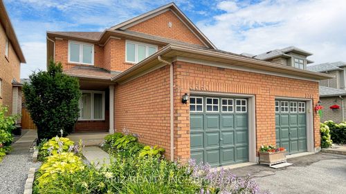 3360 Scotch Pine Gate, Mississauga, ON, L5N7M9 | Card Image