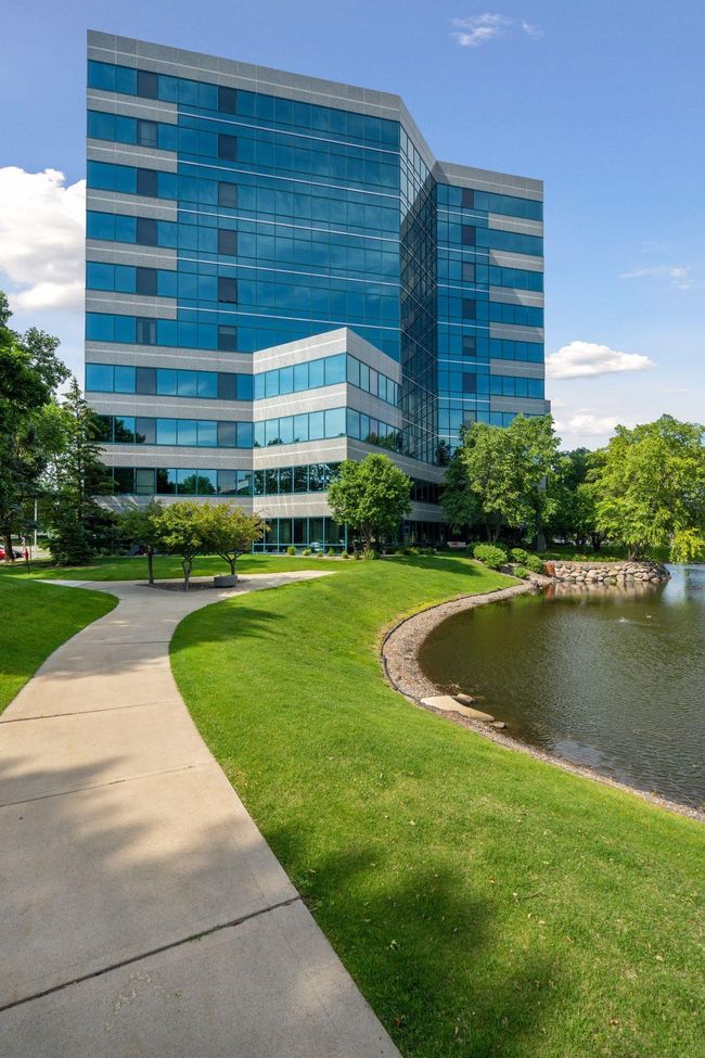 UNIT-217 - 5601 Smetana Dr, Condo with 1 bedrooms, 1 bathrooms and null parking in Minnetonka MN | Image 34