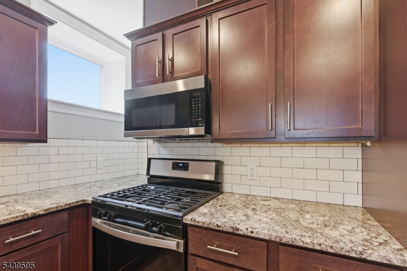 Residential Lease in Cranford Twp. 2