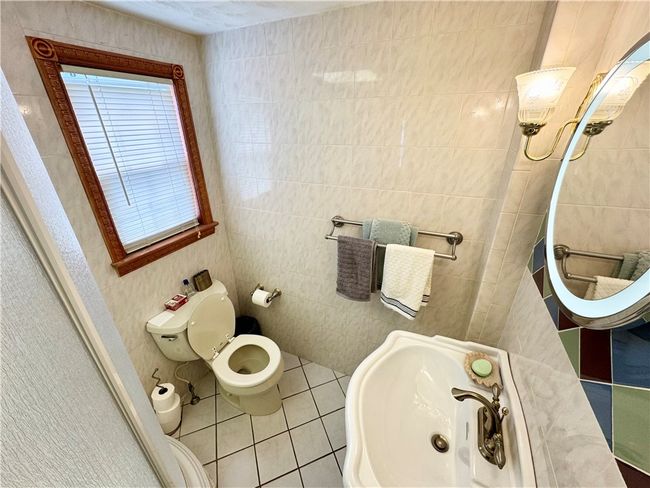 50 Washington Ave, House other with 3 bedrooms, 2 bathrooms and 4 parking in Riverside RI | Image 11