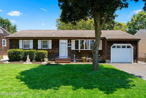 1516 Treeneedle Rd, Point Pleasant Boro, NJ, 08742-3451 | Card Image
