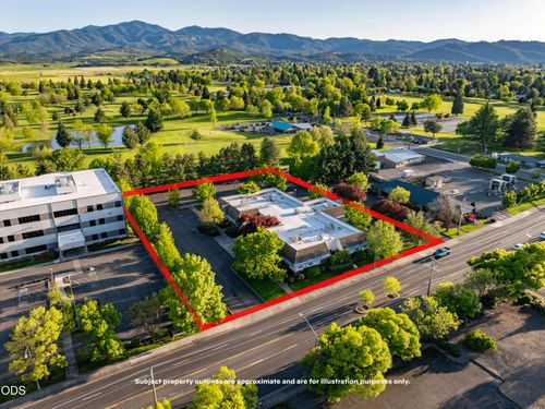 229 Stewart Avenue, Medford, OR, 97501 | Card Image