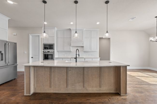 1080 Julian Dr, House other with 3 bedrooms, 3 bathrooms and null parking in Van Alstyne TX | Image 11