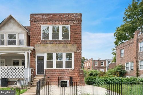 2-2534 S 61st St, PHILADELPHIA, PA, 19142-3512 | Card Image