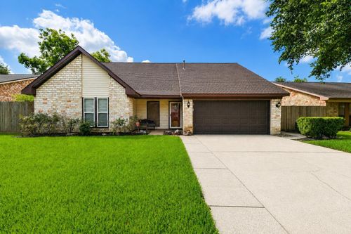 9818 Sagepike Dr, Houston, TX, 77089-3514 | Card Image