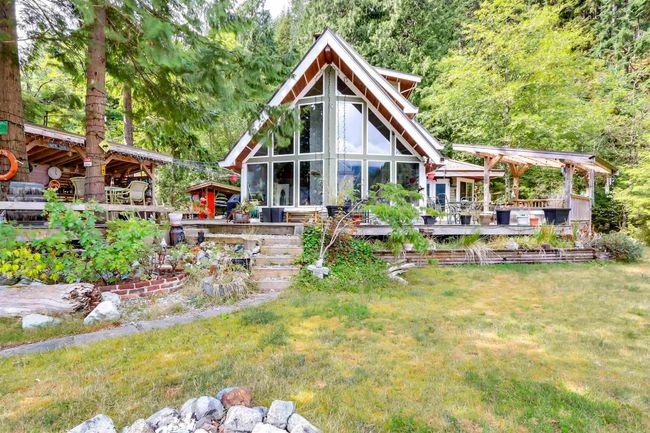 Lot 1 Orlohma Beach, House other with 4 bedrooms, 2 bathrooms and null parking in North Vancouver BC | Image 2