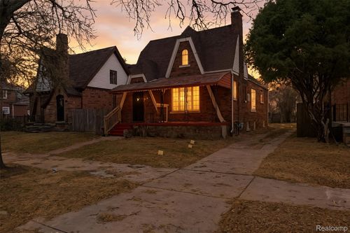 17206 Ilene St, Detroit, MI, 48221-2433 | Card Image