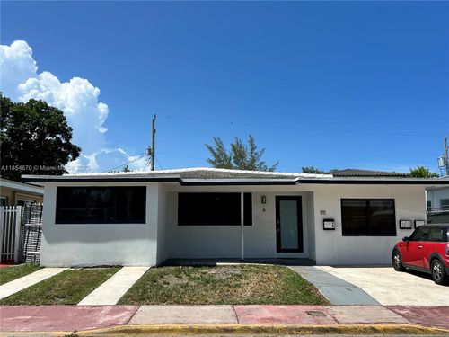 a-911 79th Ter, MIAMI BEACH, FL, 33141-1802 | Card Image