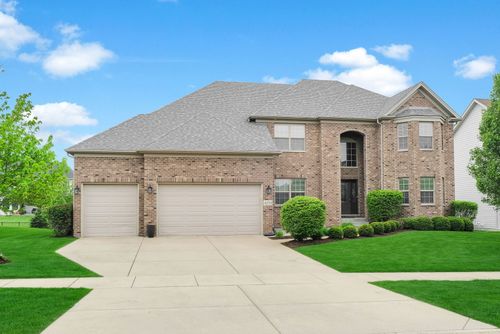 4231 Honey Locust Dr, Naperville, IL, 60564-1144 | Card Image