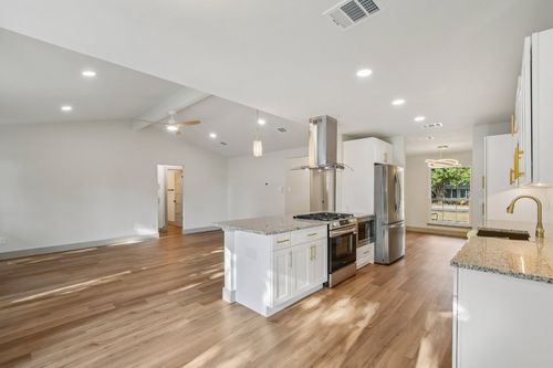 417 Oakridge Pass, Cedar Park, TX, 78613-3413 | Card Image