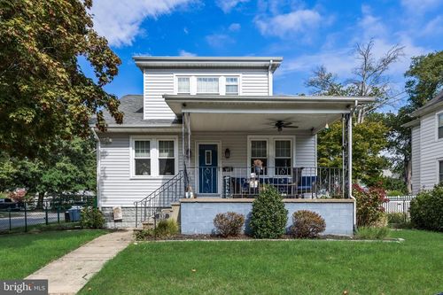 137 W Pine St, AUDUBON, NJ, 08106-1517 | Card Image