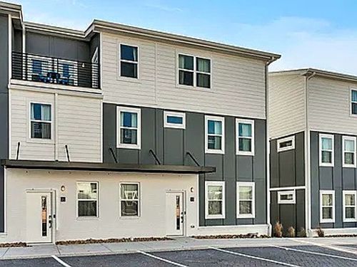 28-110 Duke St, Nashville, TN, 37207-4660 | Card Image
