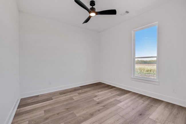 1220 Cr 4045, House other with 4 bedrooms, 2 bathrooms and null parking in Savoy TX | Image 26