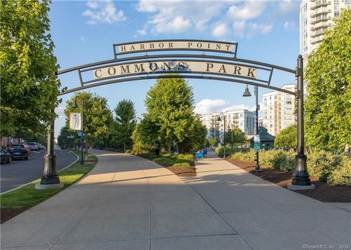 1610-100 Commons Park N, Stamford, CT, 06902-7171 | Card Image