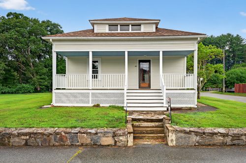 38 First St, North Grosvenordale, CT, 06255-1616 | Card Image