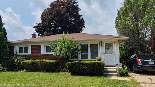 3900 Norwood Dr, Trenton, MI, 48183-4170 | Card Image
