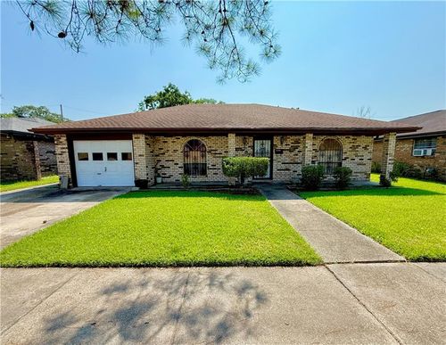 787 Wright Ave, Gretna, LA, 70056-4164 | Card Image
