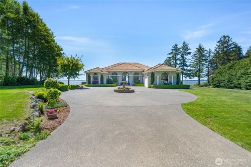 41 Gray Gables Ln, Hoquiam, WA, 98550-9605 | Card Image