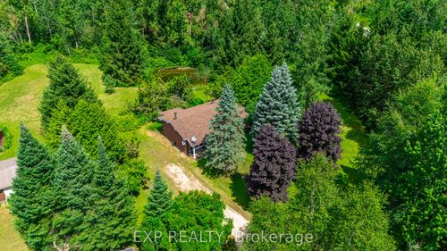 111490 Grey St N, Southgate, ON, N0C1B0 | Card Image