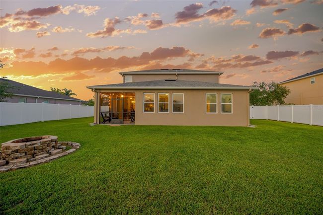 5624 Fisher Glen Loop, House other with 4 bedrooms, 4 bathrooms and null parking in WESLEY CHAPEL FL | Image 66