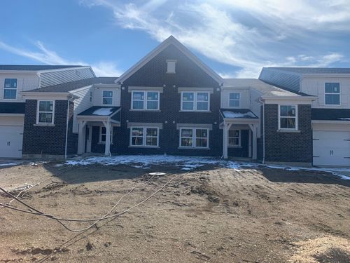 21-305-4247 Sugar Point Way, Sugarcreek Township, OH, 45459-2585 | Card Image