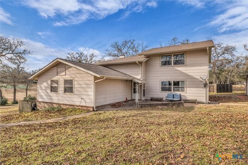 33 Fairway Dr, Hilltop Lakes, TX, 77871 | Card Image
