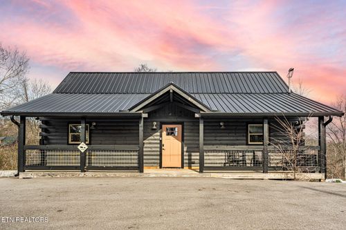 2104 Eagle Feather Drive, Sevierville, TN, 37876 | Card Image