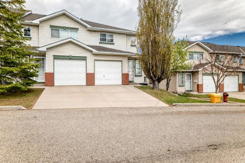 152 Country Hills Villas Nw, Calgary, AB, T3K4S8 | Card Image