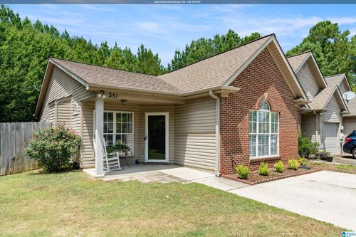 551 Cahaba Manor Dr, PELHAM, AL, 35124-1590 | Card Image