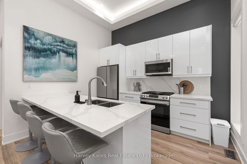 unit-a-297 Seventh St, Collingwood, ON, L9Y2B2 | Card Image