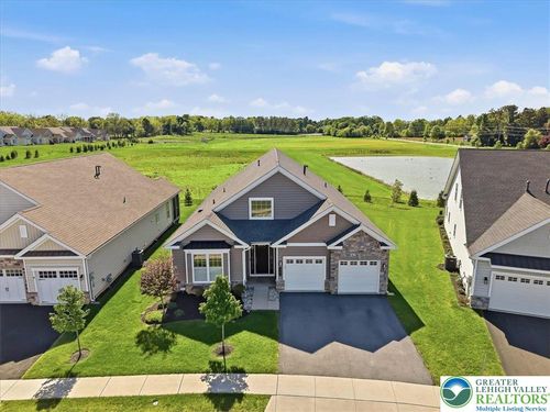 3991 Victors Way, EASTON, PA, 18045-9710 | Card Image