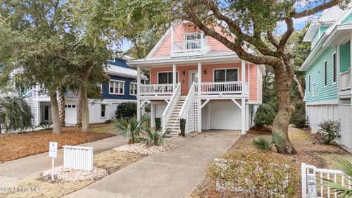 221 Seawatch Way, Kure Beach, NC, 28449-4814 | Card Image