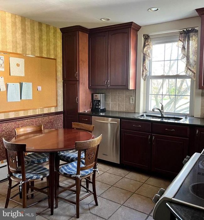 1767 Yardley Langhorne Rd, House other with 3 bedrooms, 2 bathrooms and null parking in YARDLEY PA | Image 4