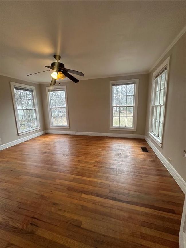 155 33rd Street Nw, For Sale in Paris Zoocasa