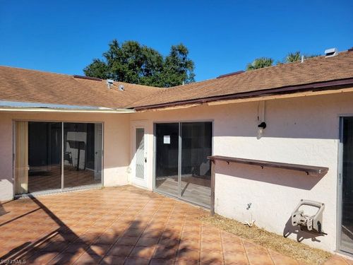 5629 Foxlake Dr, NORTH FORT MYERS, FL, 33917-5648 | Card Image