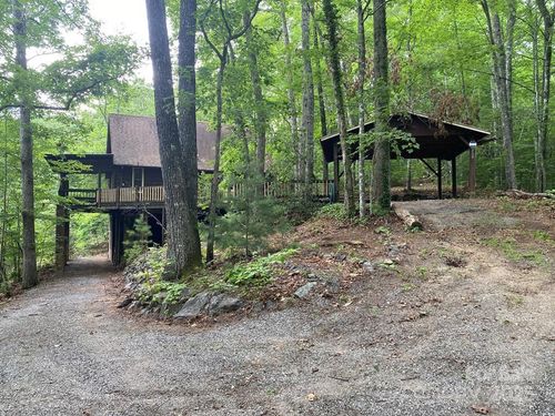 268 Poor Boy Ln, Whittier, NC, 28789-7129 | Card Image