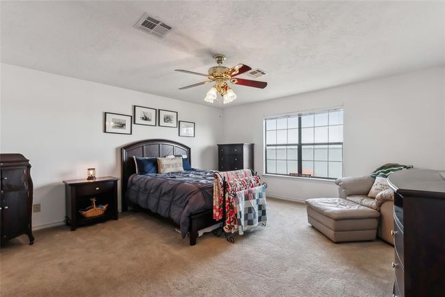 221 Kokomo Run, House other with 3 bedrooms, 2 bathrooms and 2 parking in Pointblank TX | Image 15