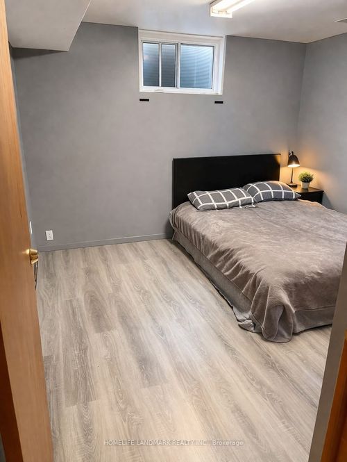 45 West Park Avenue, Hamilton, ON, L8S3M4 | Card Image