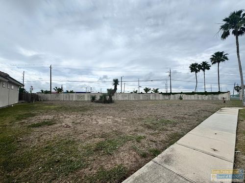 1-102 Oleander Dr, Laguna Vista, TX, 78578-2921 | Card Image