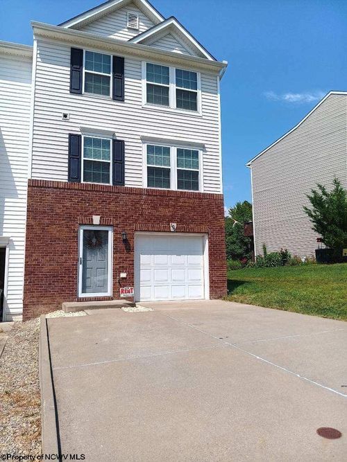 109 Birdseye View Lane, Morgantown, WV, 26501-0000 | Card Image