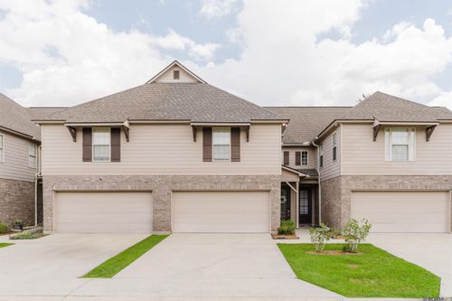 18114 Pinehurst Dr, Prairieville, LA, 70769-3454 | Card Image